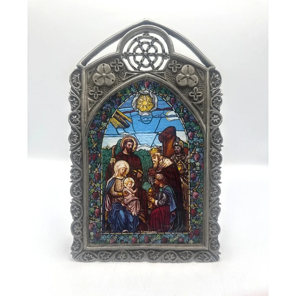 Bradford Exchange Divine Light Stained Glass Nativity Plate A Savior Is Born